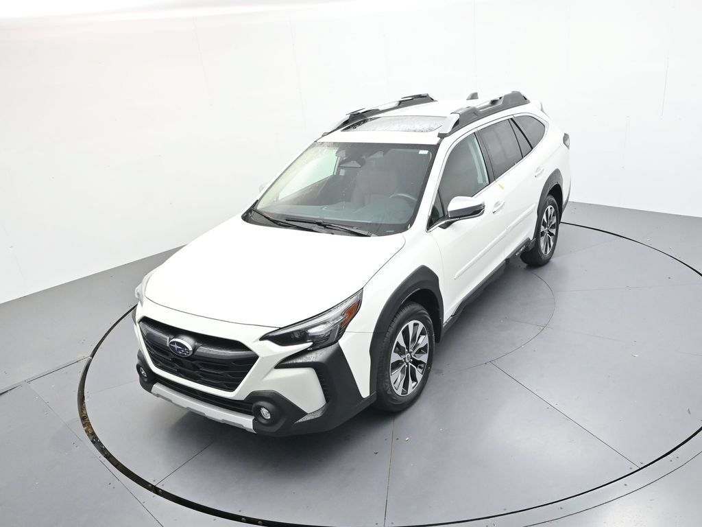 Used 2025 Subaru Outback Touring XT AWD/4WD image 28