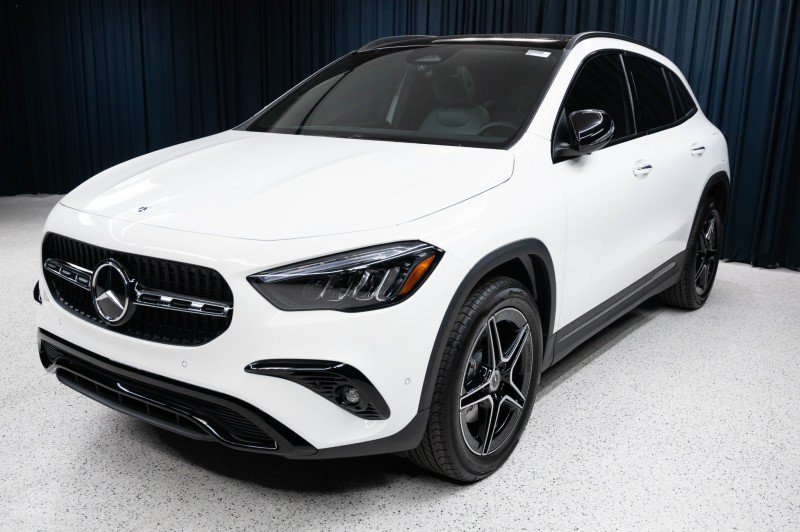New 2026 Mercedes-Benz GLA 250 image 1