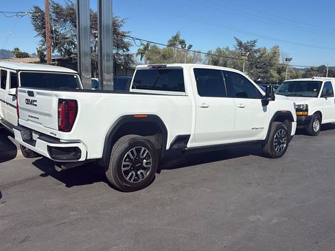 Used 2023 GMC Sierra 2500 AT4 w/ Gooseneck/5TH Wheel Package AWD/4WD image 3