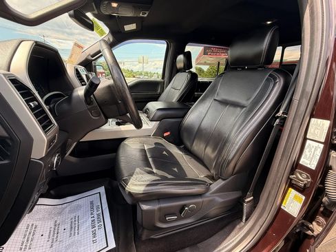 Used 2018 Ford F150 Lariat w/ Equipment Group 502A Luxury AWD/4WD image 9