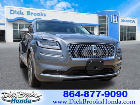 Used 2021 Lincoln Nautilus Reserve w/ Class II Trailer Tow Package FWD image 1