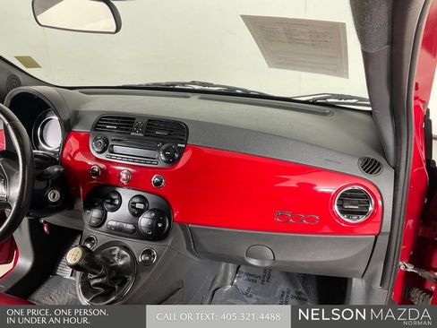 Used 2015 FIAT 500 Turbo w/ Comfort/Convenience Group FWD image 23