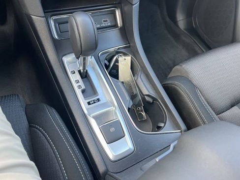 Used 2024 Subaru Ascent Premium w/ Convenience Package image 13