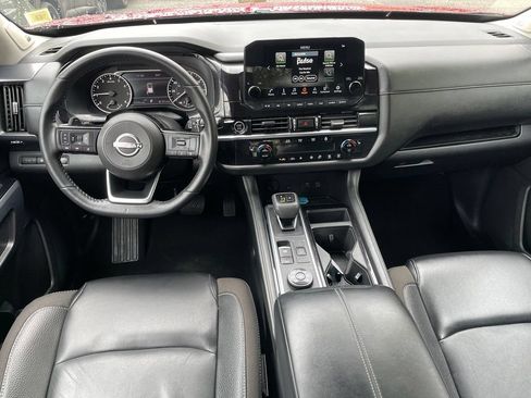 Certified 2023 Nissan Pathfinder SL w/ SL Premium Package AWD/4WD image 11