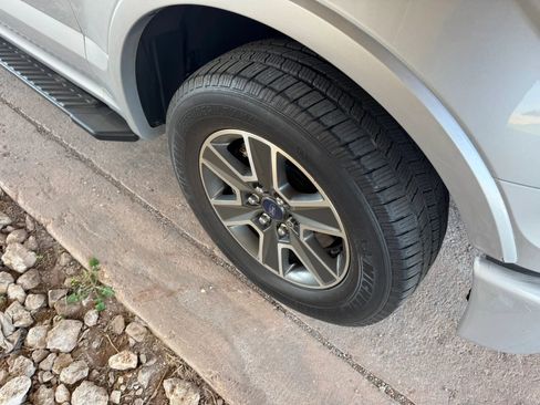 Used 2016 Ford F150 XLT w/ Equipment Group 302A Luxury image 28