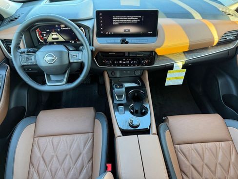 New 2026 Nissan Rogue Platinum w/ Platinum Premium Package image 24