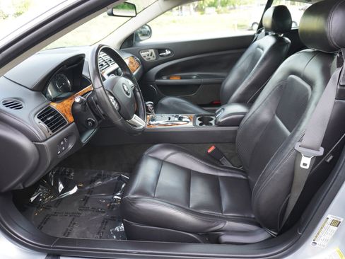 Used 2008 Jaguar XK Coupe RWD image 9