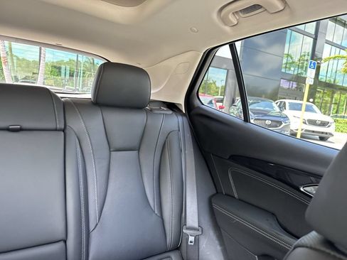 Used 2021 Buick Envision Essence w/ Technology Package I FWD image 19