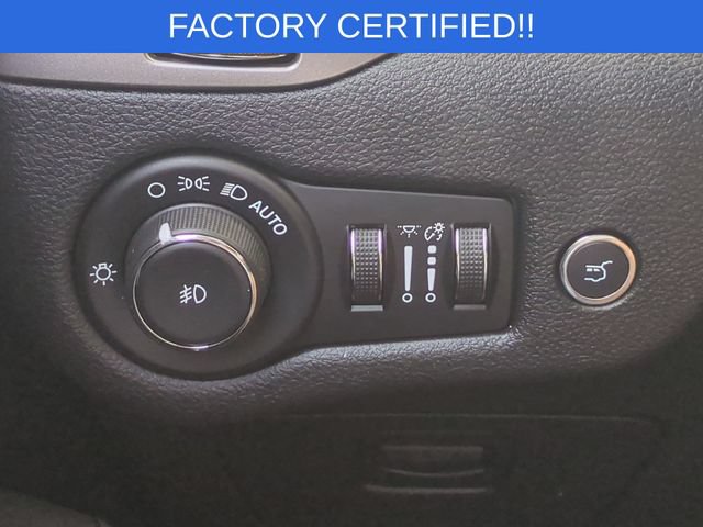 Certified 2020 Jeep Cherokee Limited AWD/4WD image 18