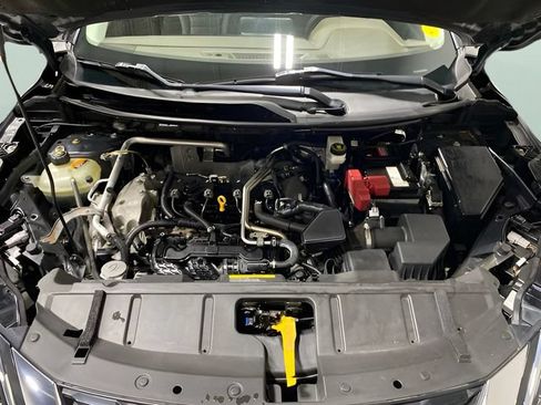 Used 2021 Nissan Rogue SV AWD/4WD image 32