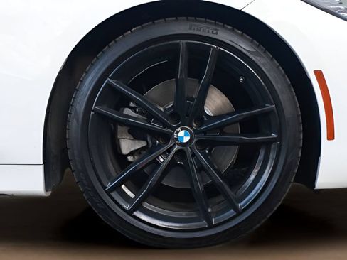Used 2022 BMW 430i Coupe w/ M Sport Package RWD image 28