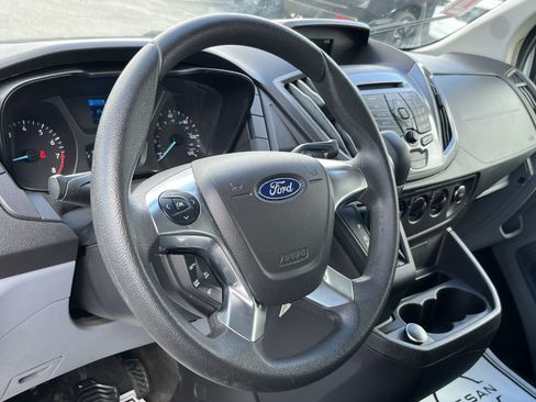 Used 2019 Ford Transit 350 XLT RWD image 22