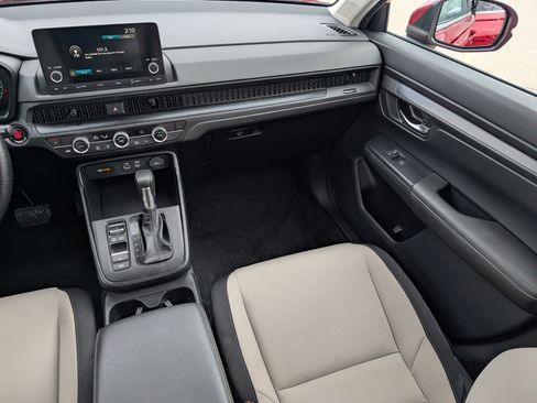 Used 2024 Honda CR-V EX image 11