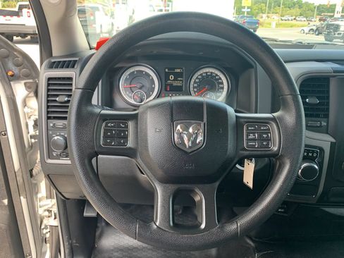 Used 2017 RAM 1500 Tradesman w/ Power & Remote Entry Group RWD image 10