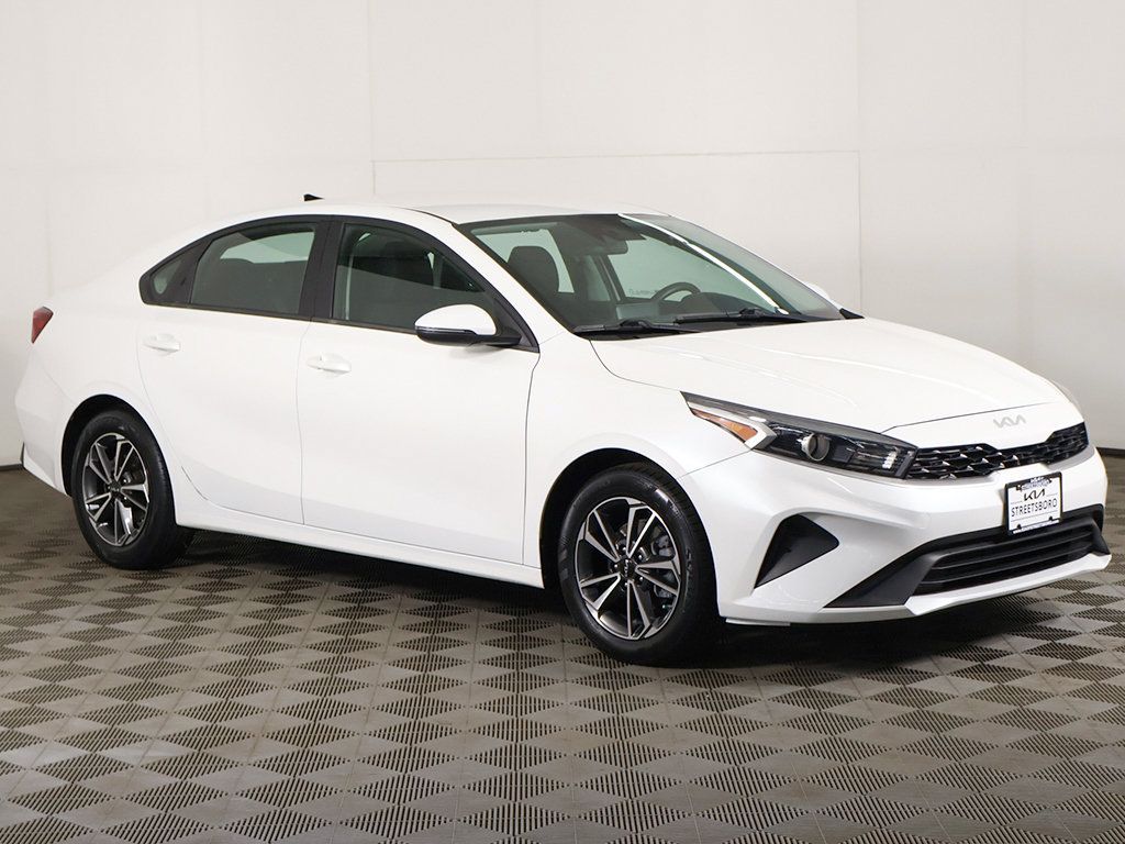 Used 2022 Kia Forte LXS w/ LXS Technology Package FWD image 47