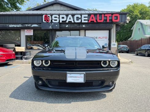 Used 2017 Dodge Challenger SXT Plus RWD image 2