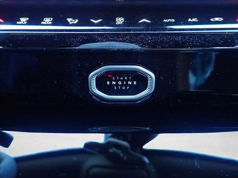 New 2026 Jeep Grand Cherokee L Limited w/ Luxury Tech Group II image 24