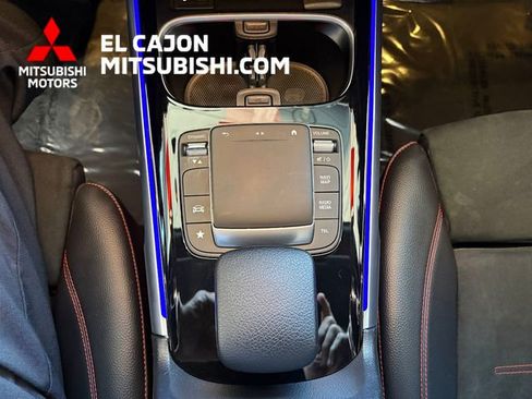 Used 2022 Mercedes-Benz GLB 250 4MATIC image 16