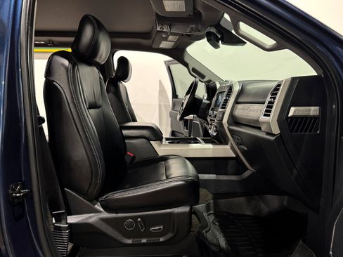 Used 2017 Ford F250 Lariat w/ Lariat Ultimate Package image 20