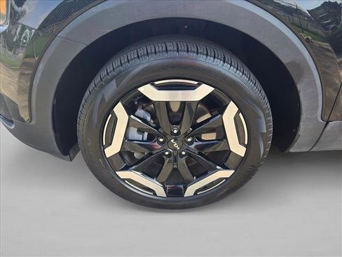 Used 2025 Kia Telluride S AWD/4WD image 12