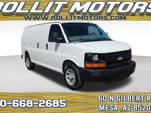 Used 2014 Chevrolet Express 1500 RWD image 1