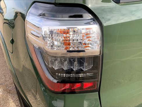 Used 2022 Toyota 4Runner Trail Special Edition image 28