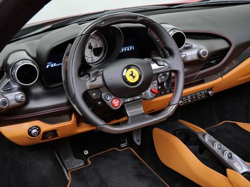 Certified 2021 Ferrari F8 Tributo RWD image 20