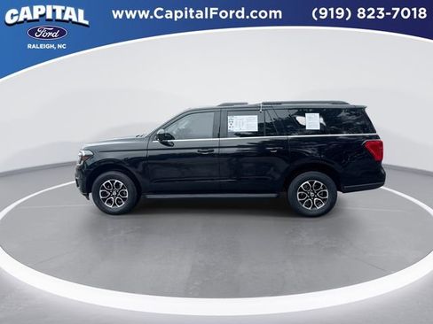 Certified 2024 Ford Expedition Max XLT image 5
