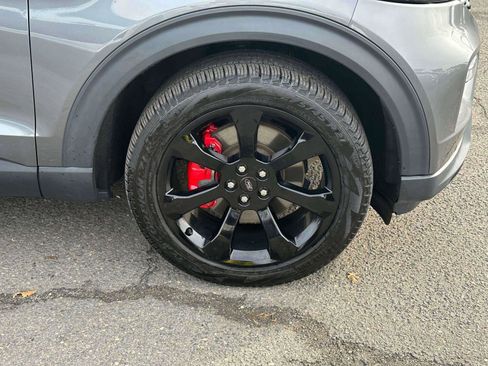 Used 2023 Ford Explorer ST w/ Equipment Group 401A image 6