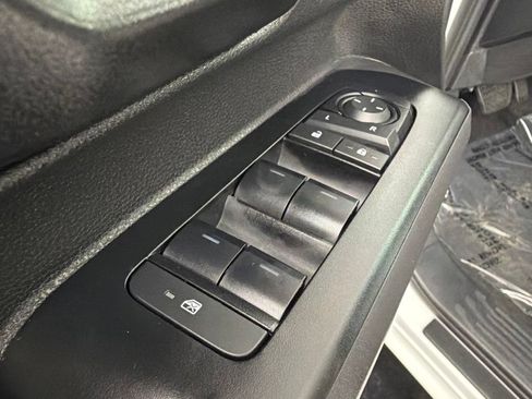 Certified 2026 Toyota Tacoma SR5 RWD image 19