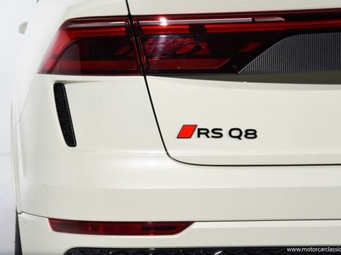 Used 2025 Audi RS Q8 performance AWD/4WD image 19