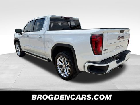 Used 2021 GMC Sierra 1500 Denali w/ Denali Ultimate Package AWD/4WD image 6