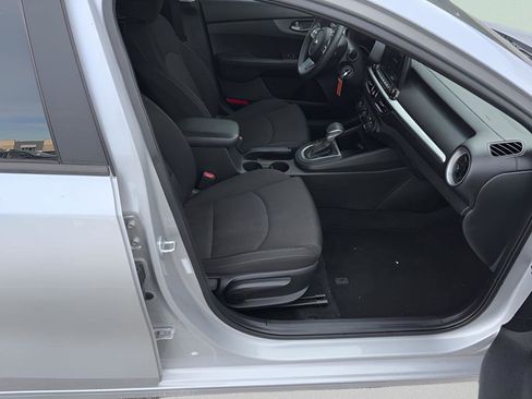 Used 2020 Kia Forte LXS image 35