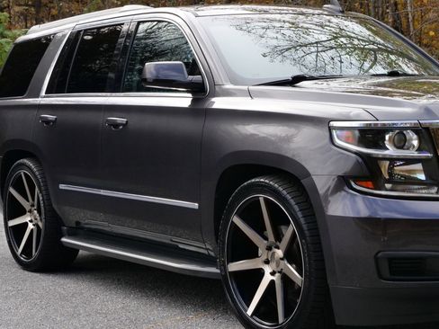 Used 2018 Chevrolet Tahoe LT image 37