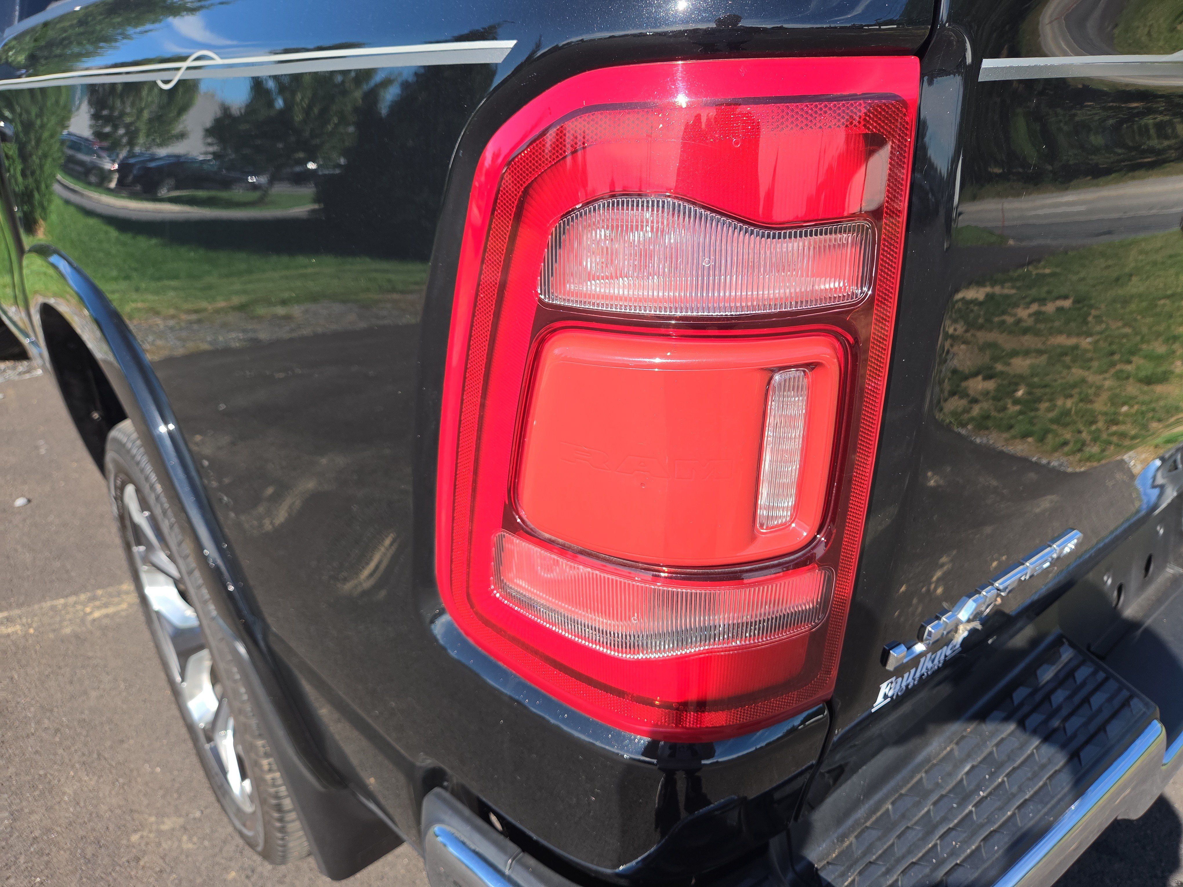 Used 2024 RAM 1500 Limited AWD/4WD image 14