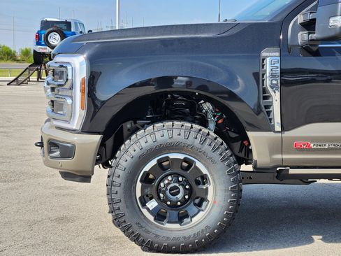 New 2026 Ford F250 King Ranch w/ Tremor Off-Road Package AWD/4WD image 7