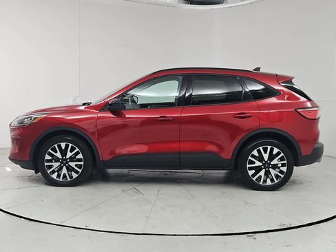 Used 2020 Ford Escape SE Sport AWD/4WD image 3