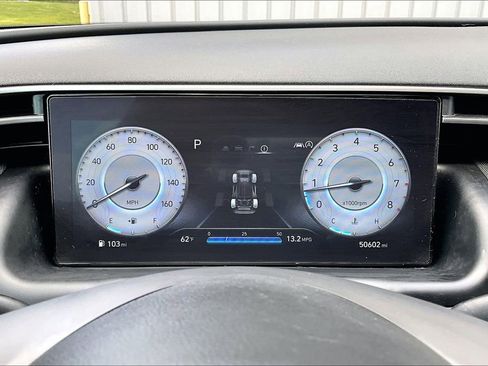 Used 2023 Hyundai Tucson Limited AWD/4WD image 14