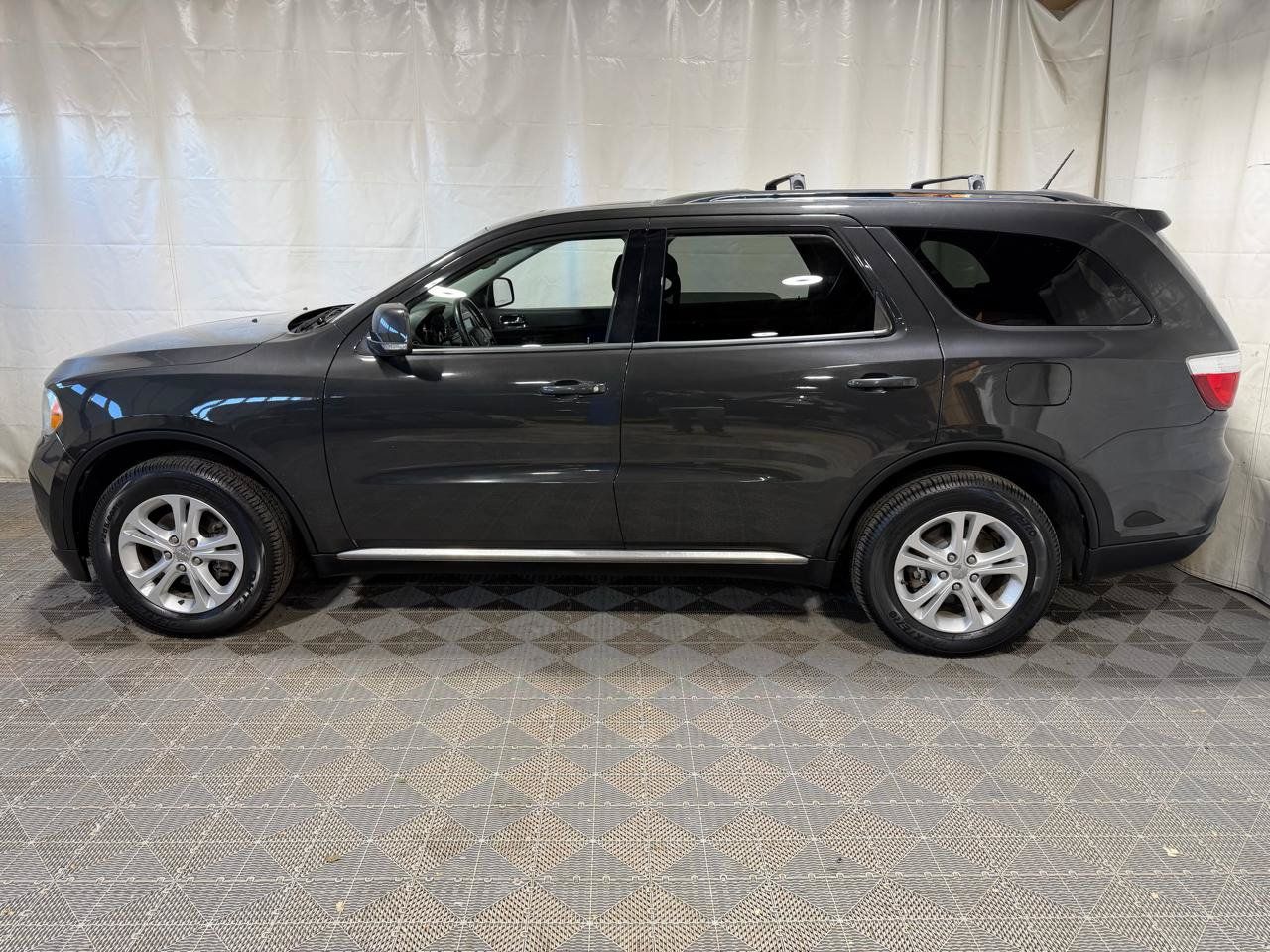 Used 2011 Dodge Durango Crew w/ Entry Nav/Commuter Group AWD/4WD image 5