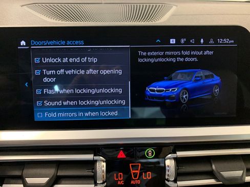 Used 2021 BMW 330i xDrive Sedan w/ M Sport Package AWD/4WD image 42