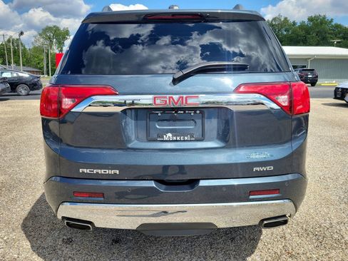 Used 2019 GMC Acadia Denali w/ Technology Package AWD/4WD image 8