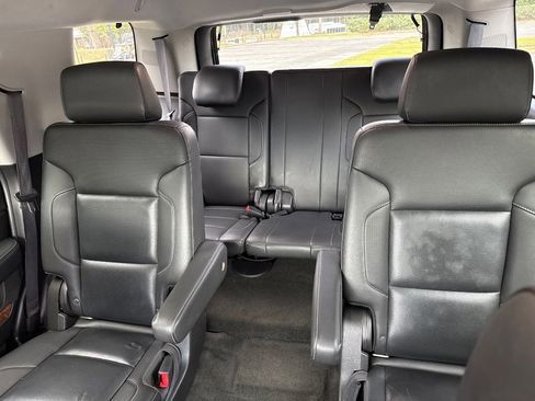 Used 2018 Chevrolet Tahoe Premier w/ RST Edition image 4