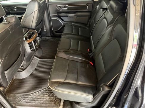 Used 2022 RAM 1500 Laramie AWD/4WD image 37