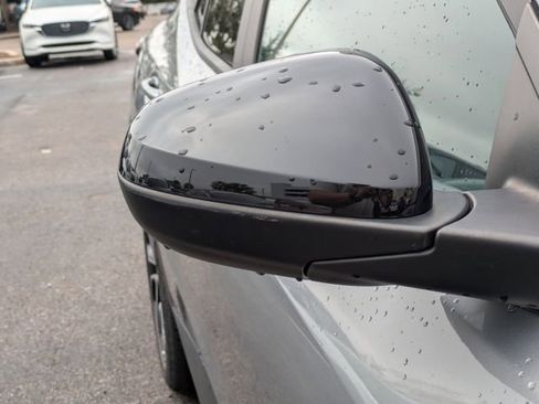 Used 2024 Chevrolet Trax RS image 10