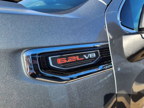 New 2026 GMC Sierra 1500 Denali image 10