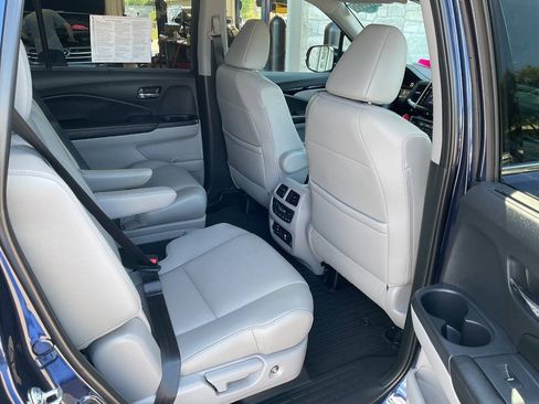 Used 2016 Honda Pilot Elite image 49