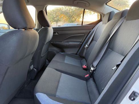 Used 2025 Nissan Versa SV image 25