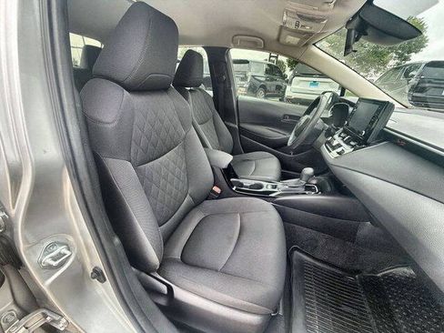 Used 2022 Toyota Corolla LE w/ LE Convenience Package FWD image 26