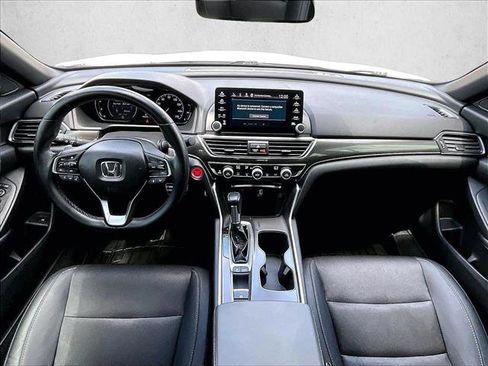 Used 2019 Honda Accord Sport image 16