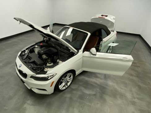 Used 2016 BMW 228i xDrive Convertible w/ M Sport Package AWD/4WD image 47